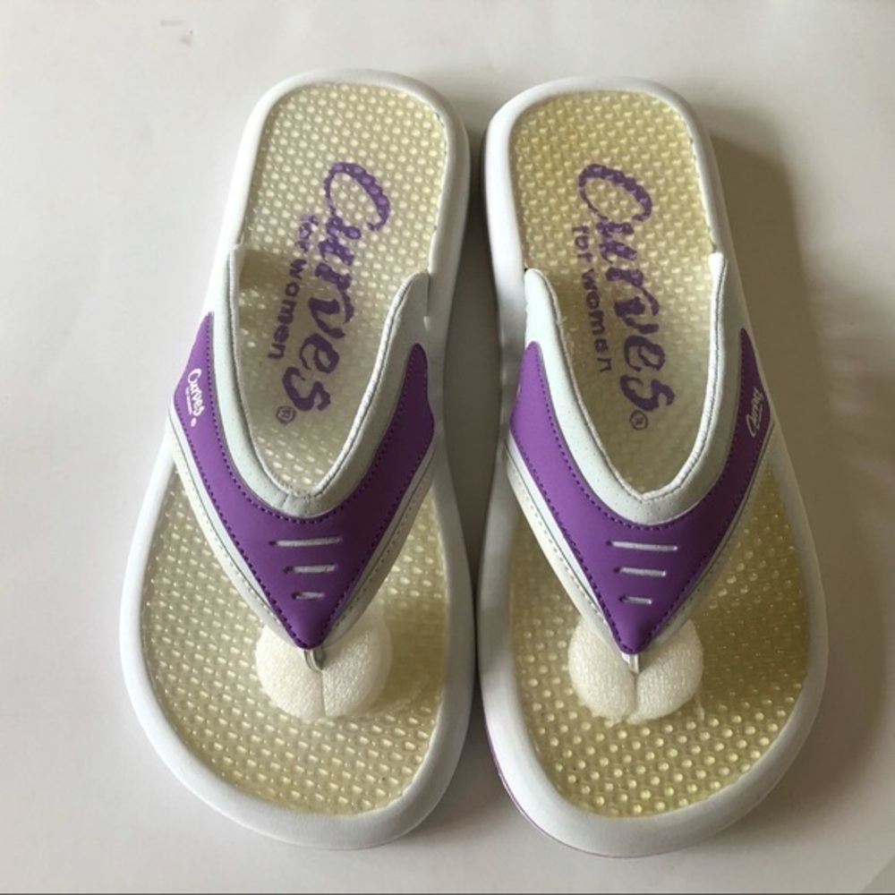 3/$25 Curves Cushioned Sandals purple NWT Size 9-10